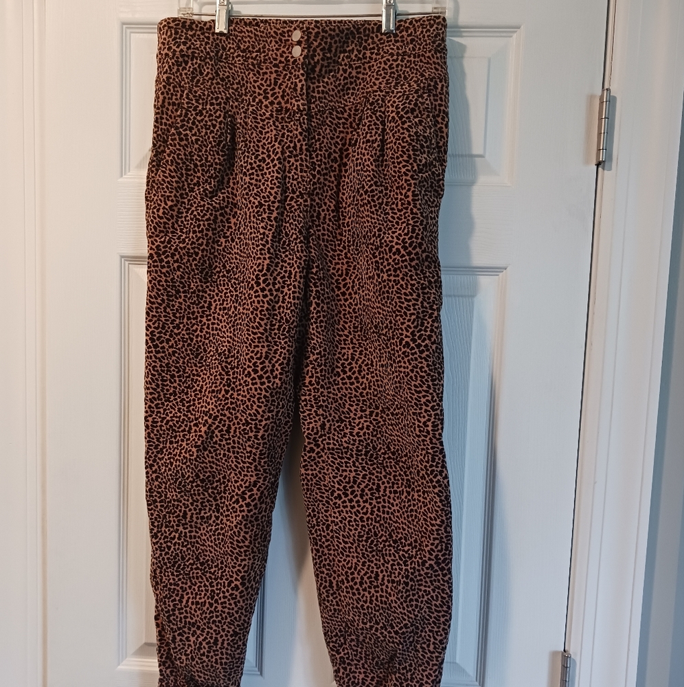 Anthropologie cheetah print pants size small